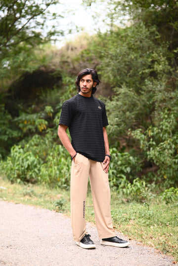 Premium Streetwear Combo — Textured Tee + Relaxed Pants